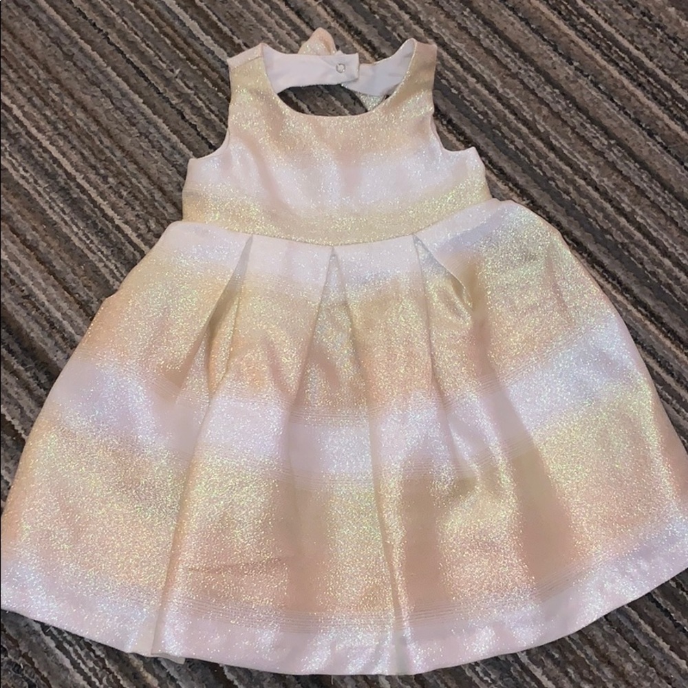🆕 Good glittery dress